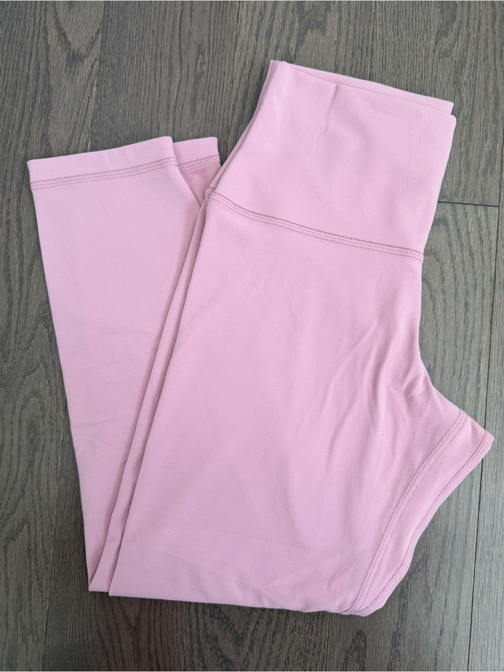 Aritzia TNA Golden Butter Pink High-Rise Leggings Size 8 Women’s Like New